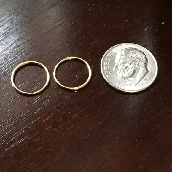 NEW Solid 14K Gold Endless Hoops, 10mm - Picture 5 of 7